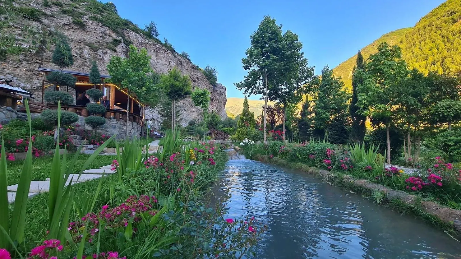 Dibra Park Agrotourism Hotel Peshkopi 0*,  Albanië