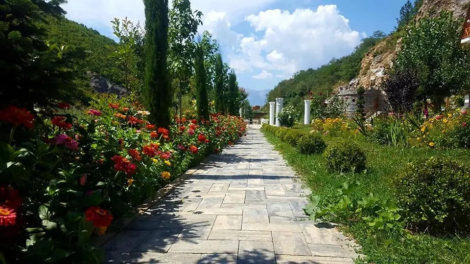 Dibra Park Agrotourism Hotel Peshkopi 0*,